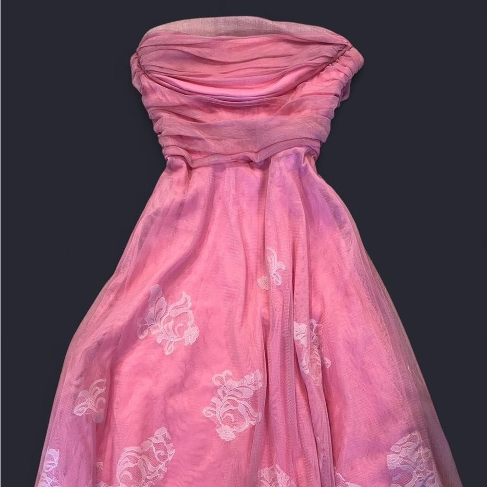 Elegant Pink Strapless Dress